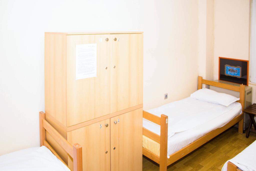 Hostel Jasmin Belgrade Exterior photo